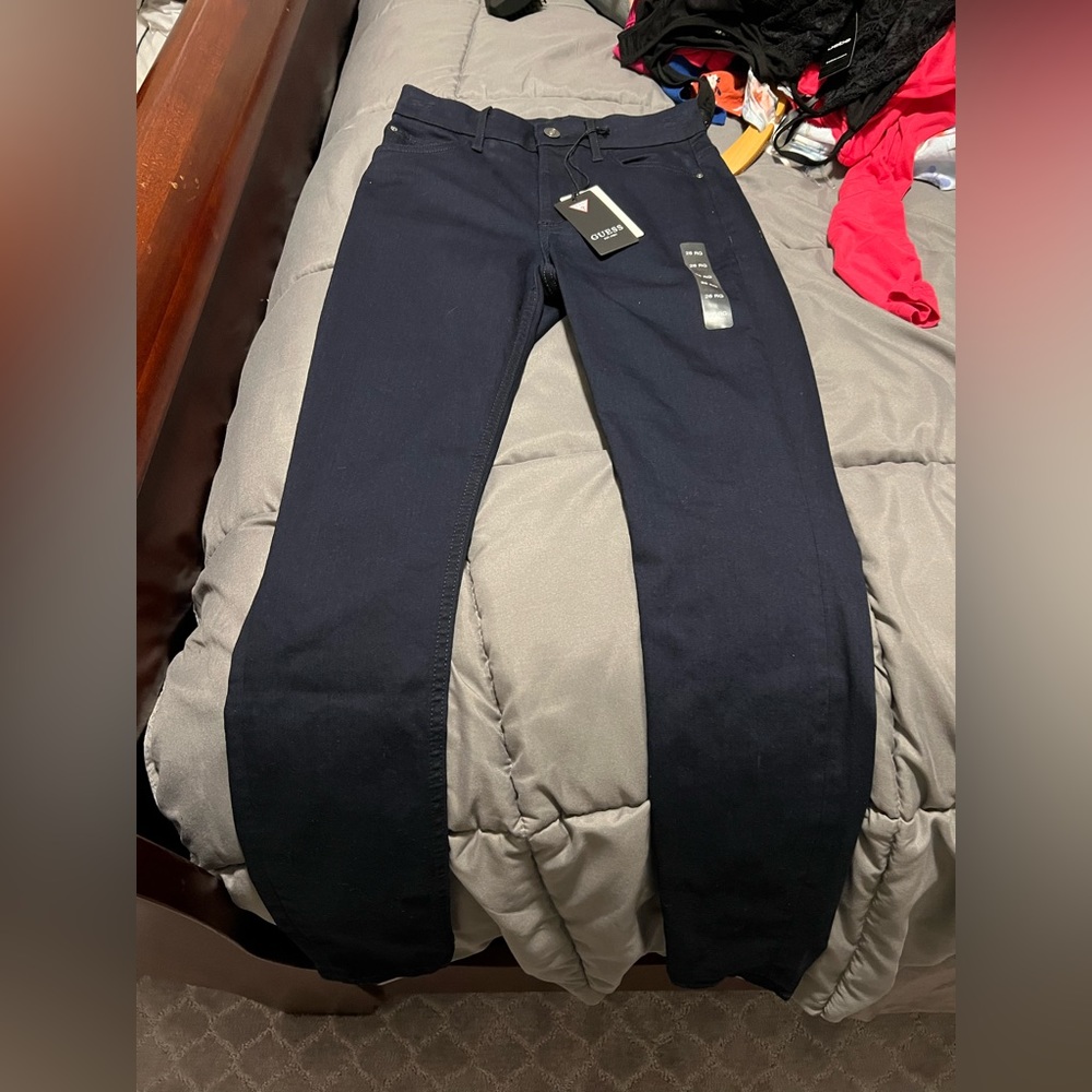 **NEW WITH TAGS!!** *NEW LISTING!* Guess navy blue jeans!